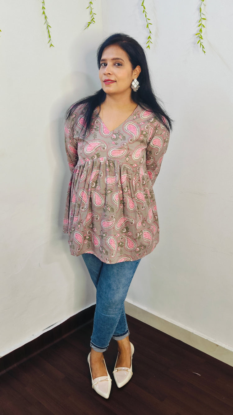 FLORAL ISHIKA PINK PEPLUM SHORT KURTI