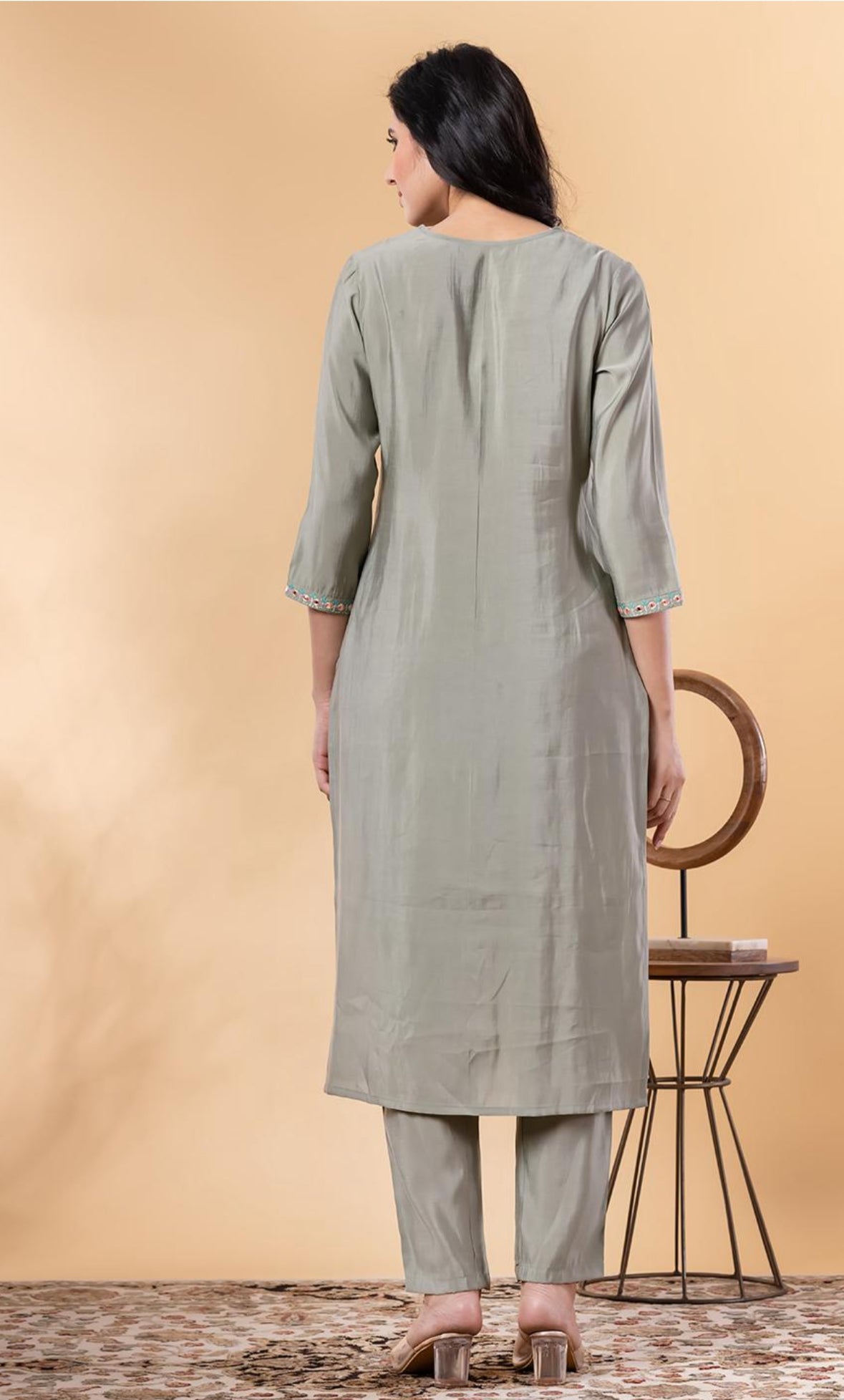 GRAYISH GREEN EMBROIDERED CO-ORDS SET
