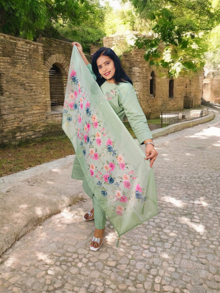 WOMEN EMBROIDERED POLY VISCOSE STRAIGHT GREEN KURTA