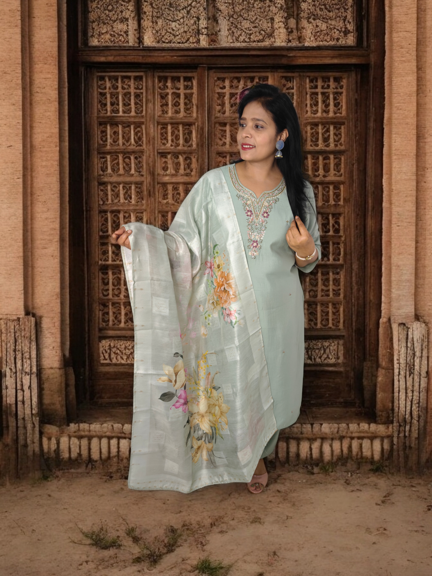 PISTA GREEN EMBRODERED DOLA SILK KURTA SET