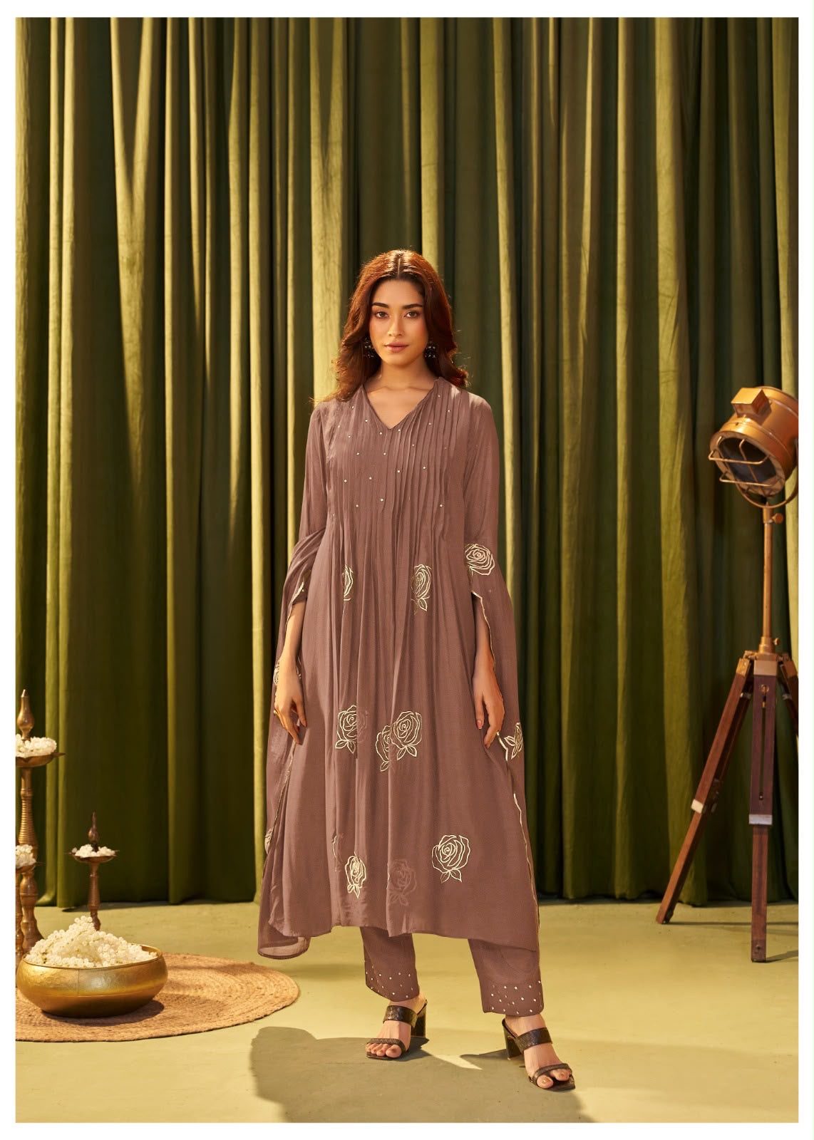 Pure Mul Chanderi Mauve Brown Suit Set