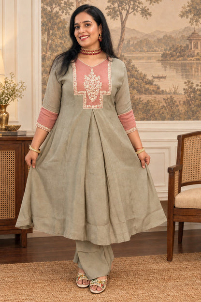 Women's Mul Chanderi Kurta Set with Embroidery & Contrast Dupatta - Taupe & Pink