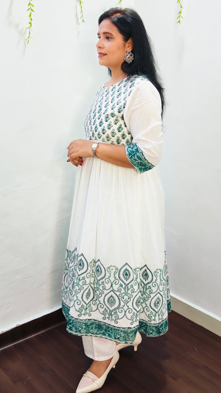 MUL COTTON WHITE & BLUE FLORAL BLOCK PRINT ANARKALI SUIT SET