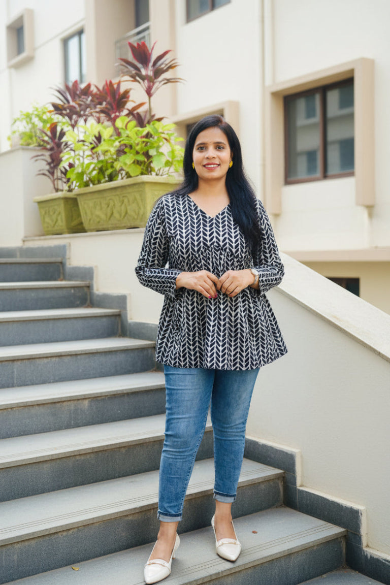 Short Kurti