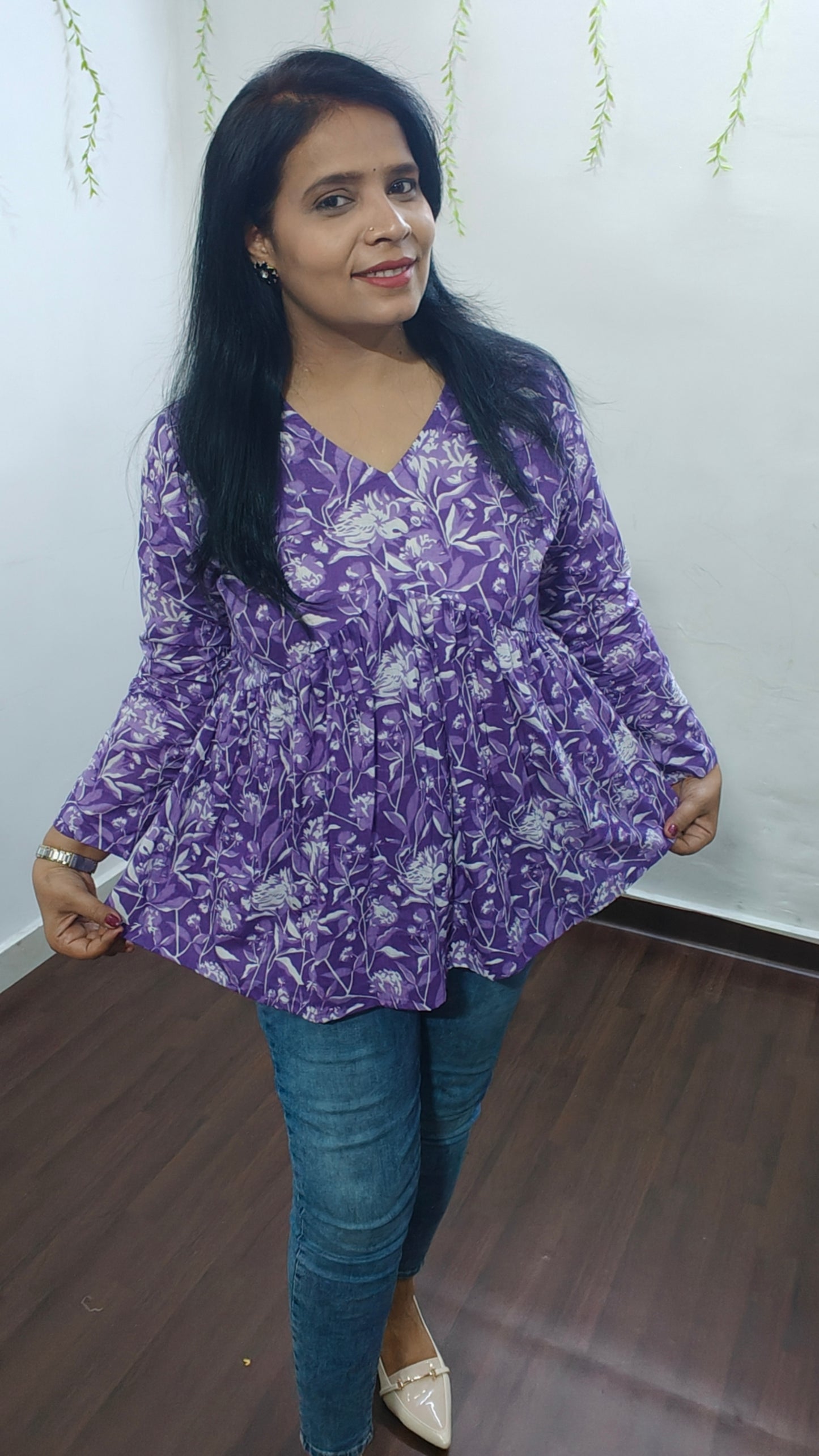 PURPLE COTTON V-NECK PEPLUM TOP I WHITE FLORAL PRINT