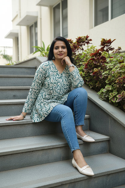 Ocean Blue Paisley Print Cotton Peplum Short Kurti