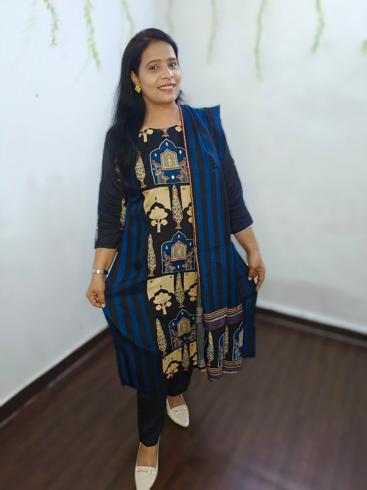 BLACK MUSLIN SUIT SET WITH REAL MIRROR WORK