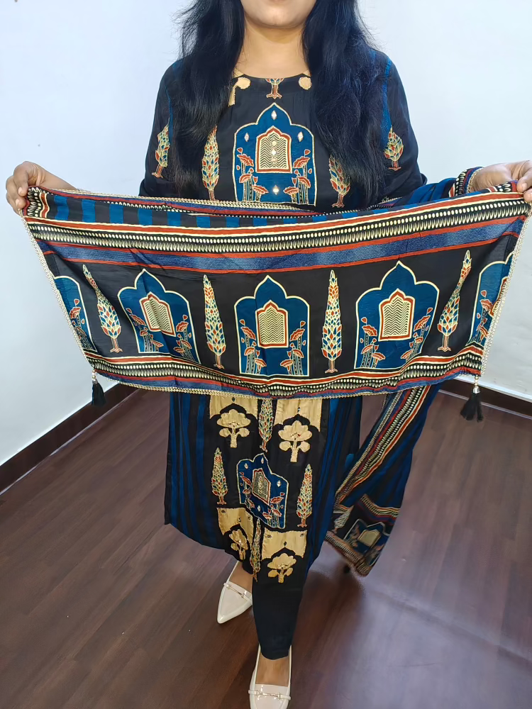 BLACK MUSLIN SUIT SET WITH REAL MIRROR WORK