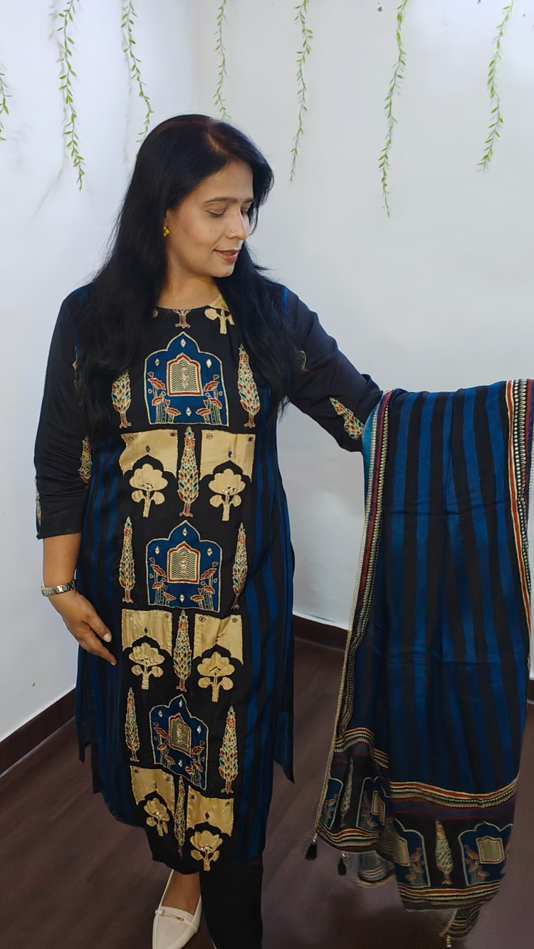BLACK MUSLIN SUIT SET WITH REAL MIRROR WORK