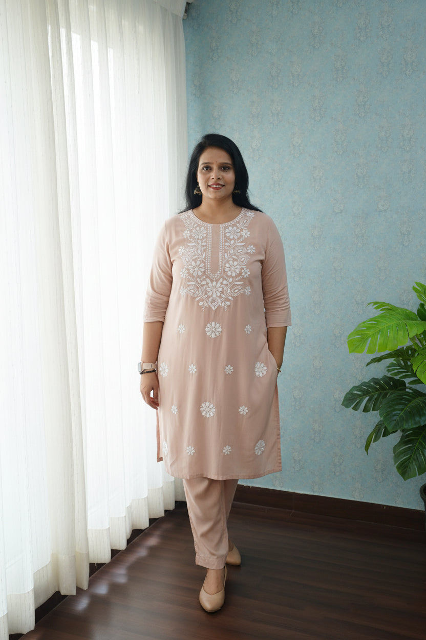 PEACH RAYON KURTA SET WITH THREAD EMBROIDERY & POCKET BOTTOMS
