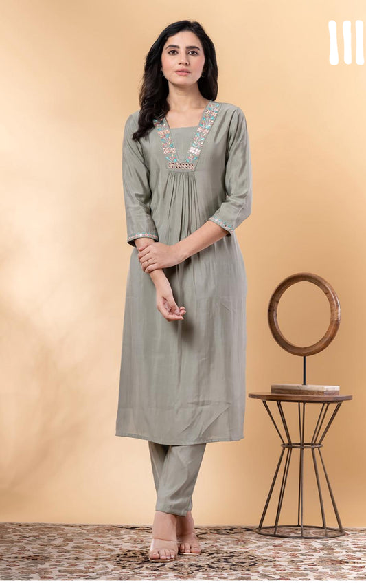 GRAYISH GREEN EMBROIDERED CO-ORDS SET