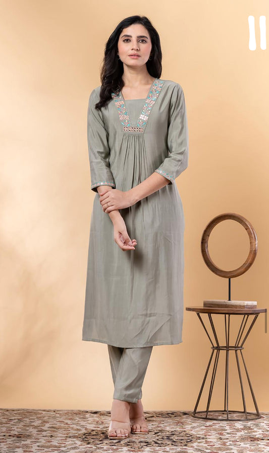 GRAYISH GREEN EMBROIDERED CO-ORDS SET