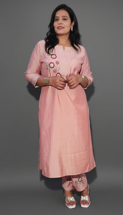 Peach Pink Floral Thread Work Muslin Silk Kurta Set
