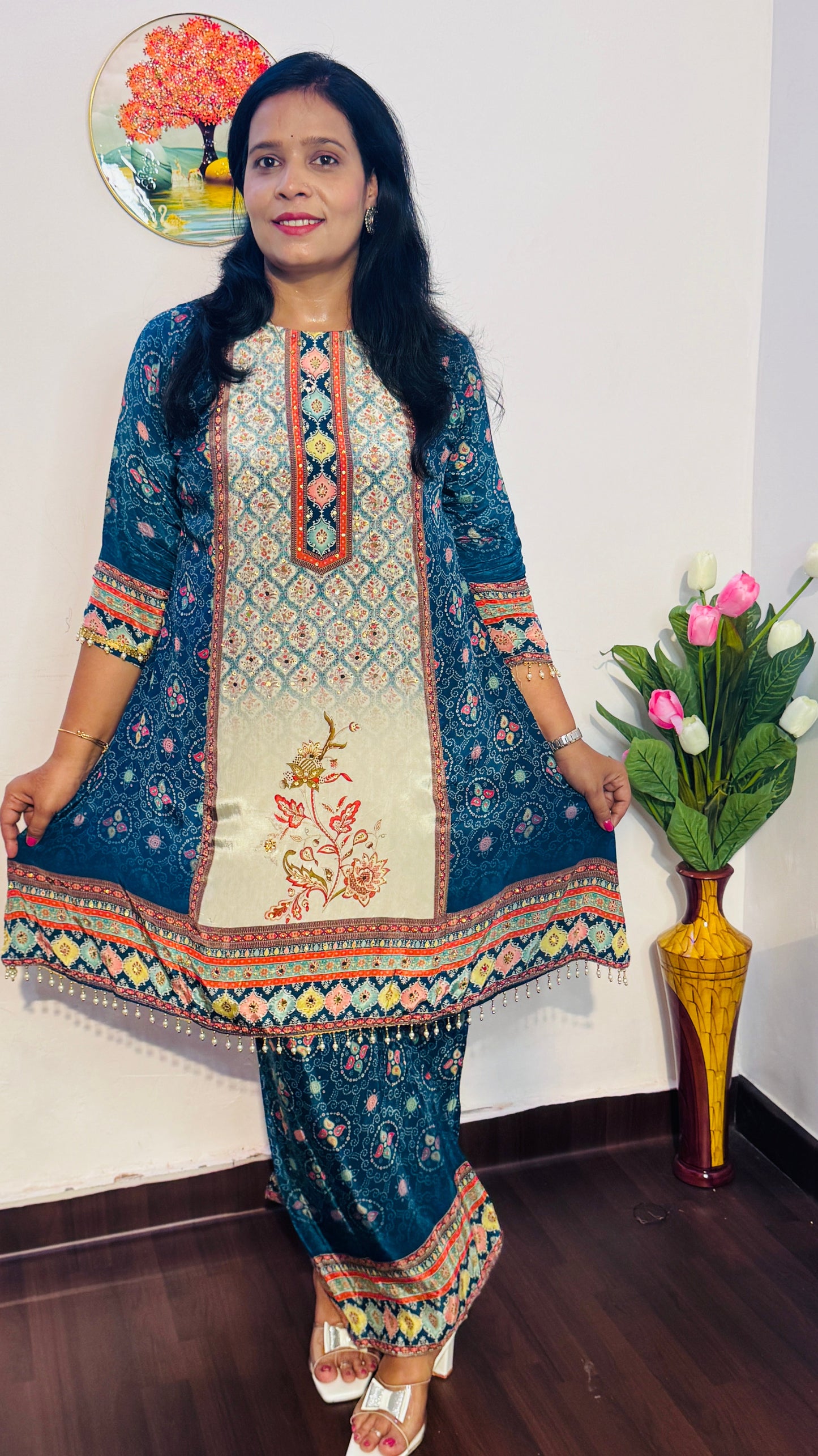 EMBROIDERED NATURAL CREPE  BLUE PALAZZO SUIT SET