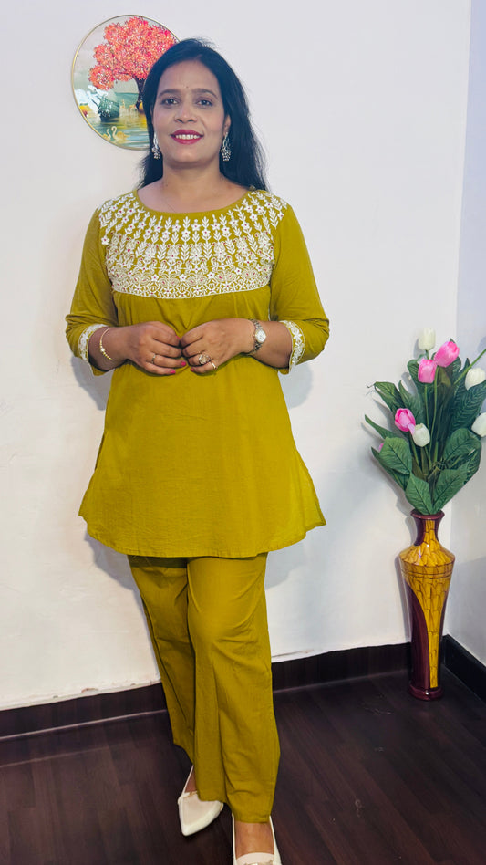 HEENA GREEN EMBROIDERED CO-ORD SET