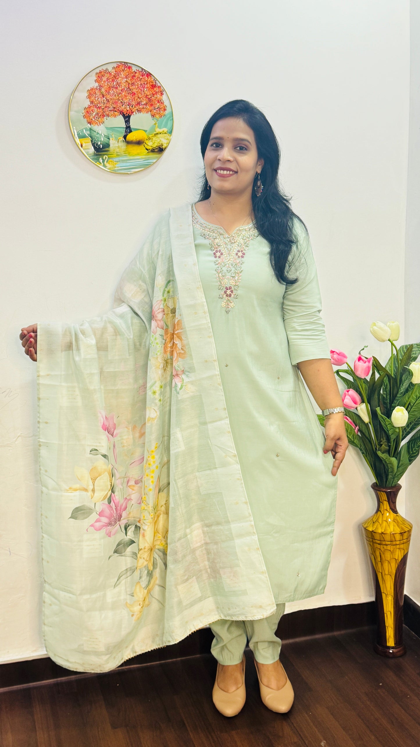 PISTA GREEN EMBRODERED DOLA SILK KURTA SET