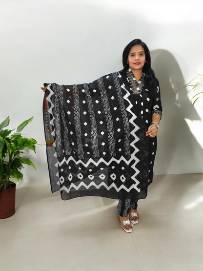 Black & White Printed A-Line Kurta Set