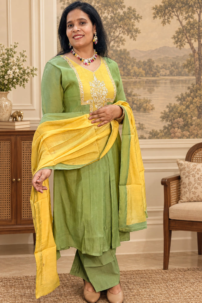 Women's Mul Chanderi Kurta Set with Embroidery Contrast Dupatta - Green & Yellow